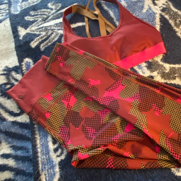 Adidas Workout Set - Picture 4 of 4